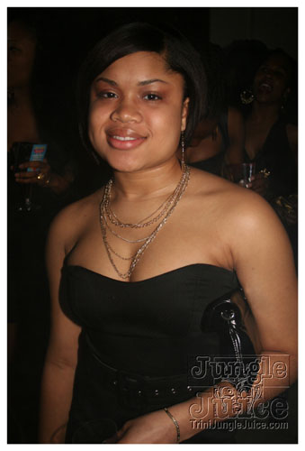 black_and_gold_mar29-083