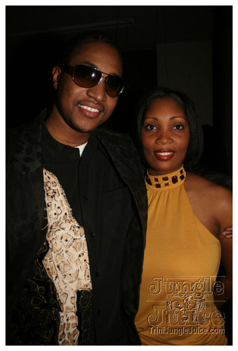 black_and_gold_mar29-086