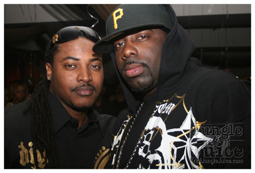 black_and_gold_mar29-091