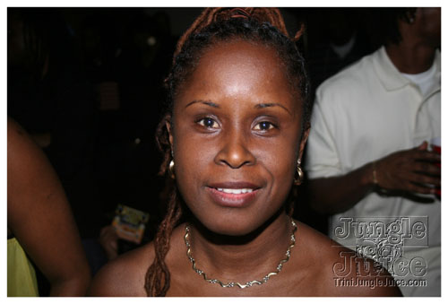 black_and_gold_mar29-097