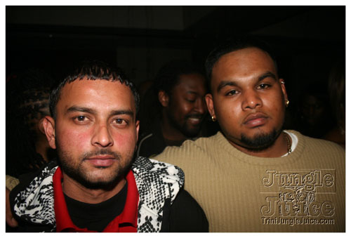 black_and_gold_mar29-098