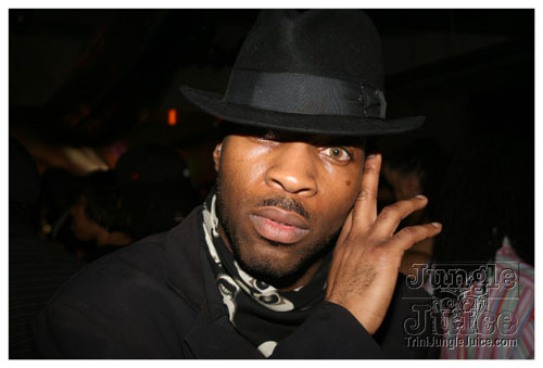 black_and_gold_mar29-127