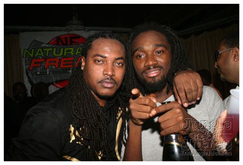 black_and_gold_mar29-137