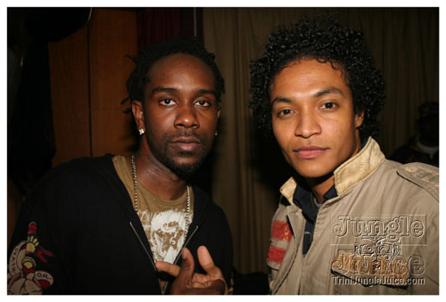 black_and_gold_mar29-141