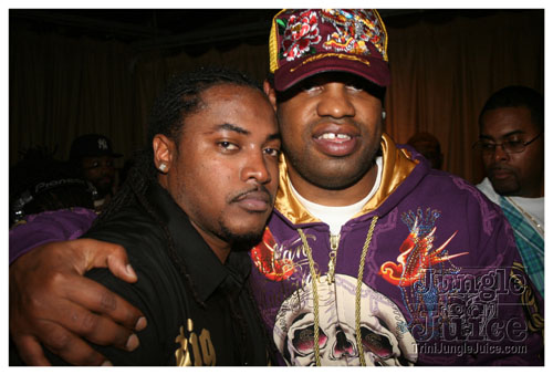 black_and_gold_mar29-149