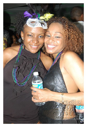 black_n_white_oct10-013