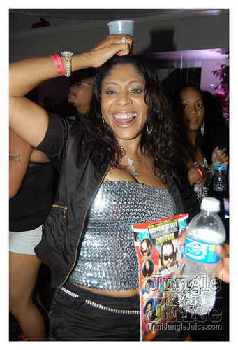 black_n_white_oct10-015