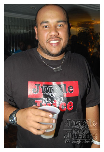 black_n_white_oct10-027