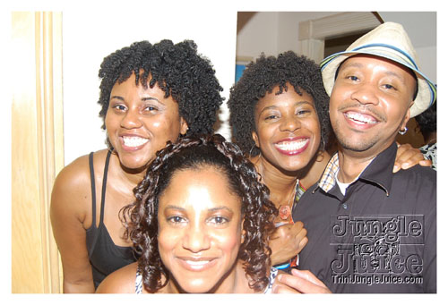 black_n_white_oct10-057