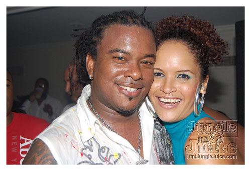 black_n_white_oct10-095