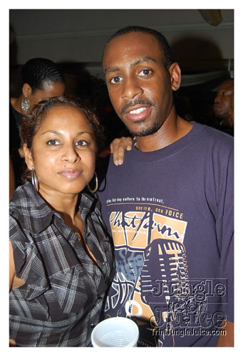 black_n_white_oct10-098