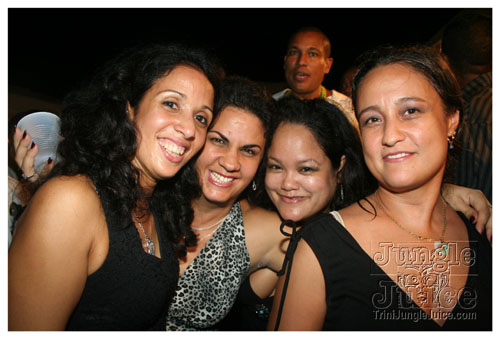 black_n_white_oct10-111