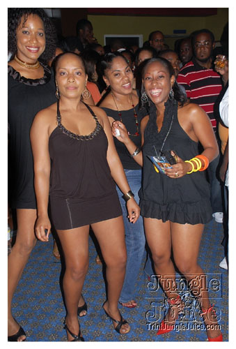 blackvelvet_identify_sept23-010