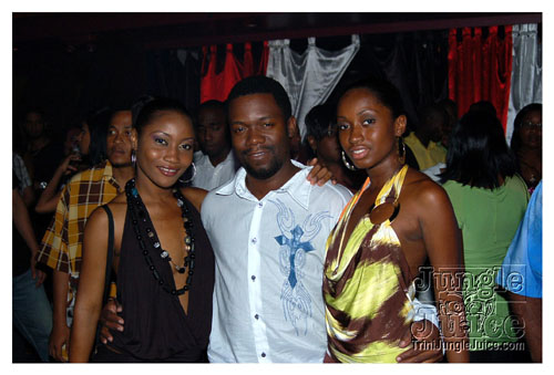 blackvelvet_identify_sept23-022