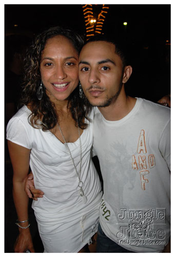 blue_range_all_incl_2008-019