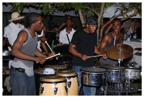 blue_range_all_incl_2008-072