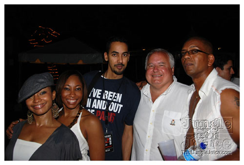 blue_range_all_incl_2008-085