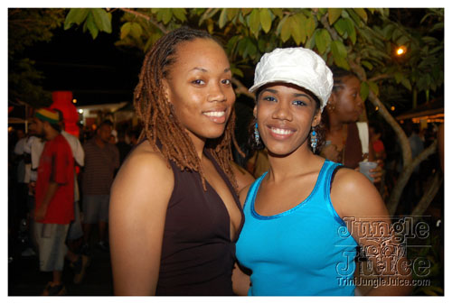 blue_range_cooler_fete_2008-007