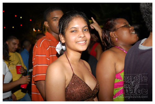 blue_range_cooler_fete_2008-092