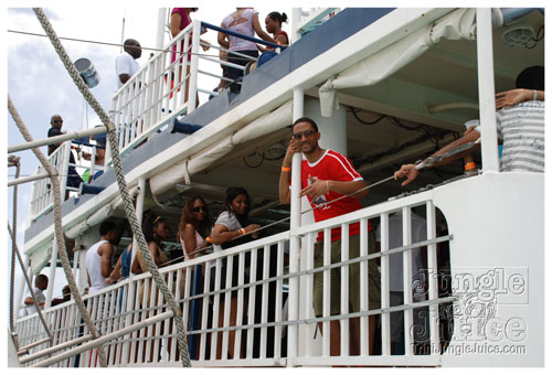 booze_cruise_2008-035