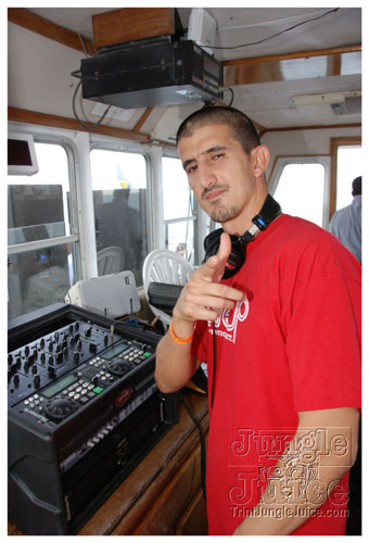 booze_cruise_2008-092