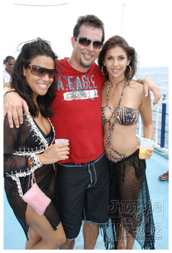 booze_cruise_2008-118