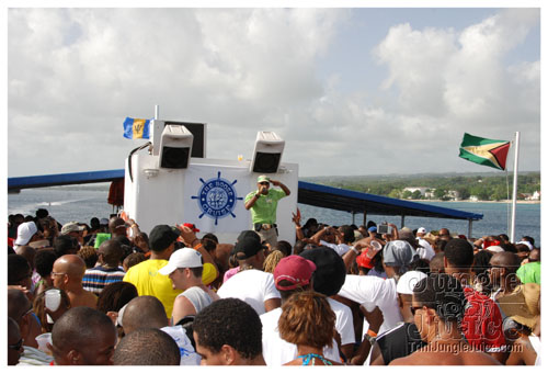 booze_cruise_2008-211