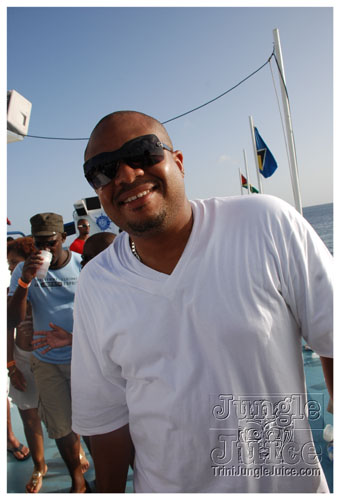 booze_cruise_2008-351