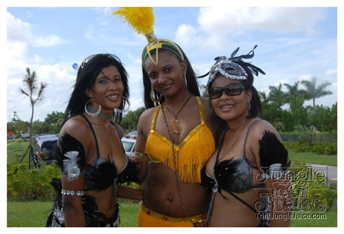 broward_carnival_2008_pt1-010