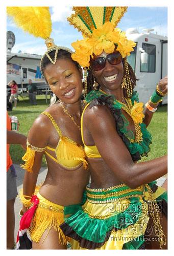 broward_carnival_2008_pt1-033