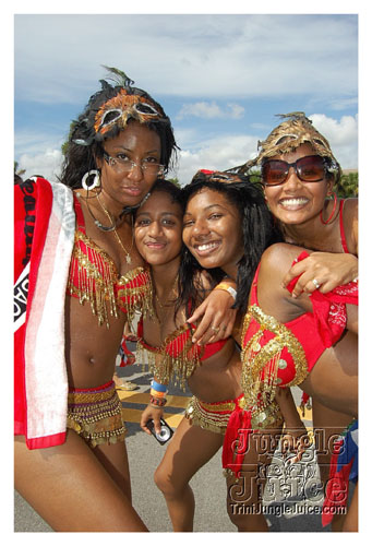 broward_carnival_2008_pt1-038