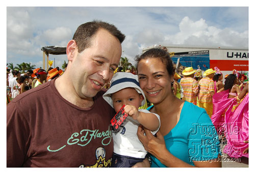 broward_carnival_2008_pt1-042