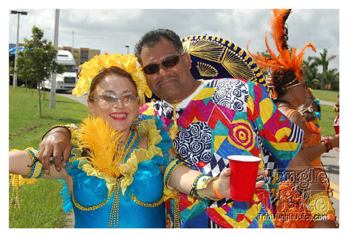 broward_carnival_2008_pt1-043