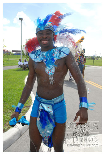 broward_carnival_2008_pt1-093