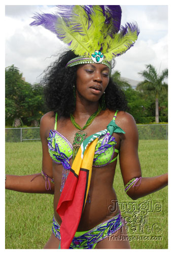 broward_carnival_2008_pt1-111