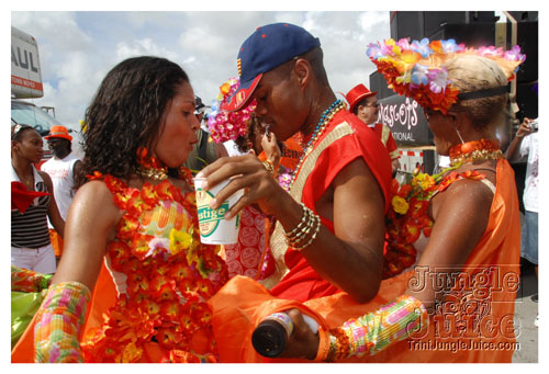broward_carnival_2008_pt1-121