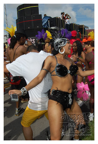 broward_carnival_2008_pt1-133