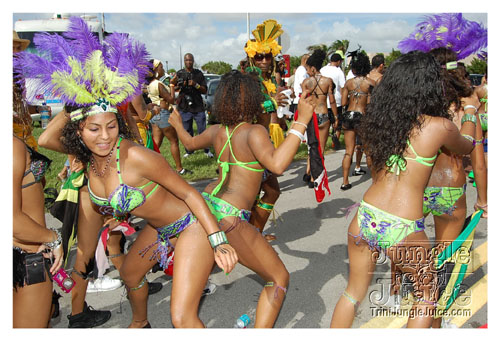 broward_carnival_2008_pt1-135