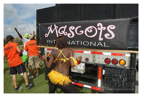 broward_carnival_2008_pt1-138