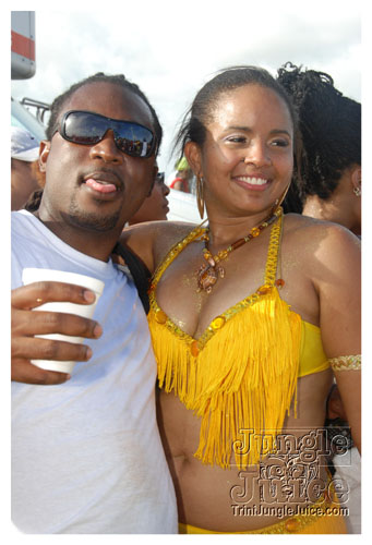 broward_carnival_2008_pt1-150