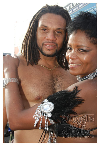 broward_carnival_2008_pt1-171