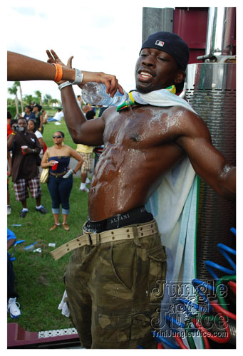 broward_carnival_2008_pt1-180