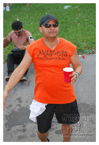 broward_carnival_2008_pt1-194