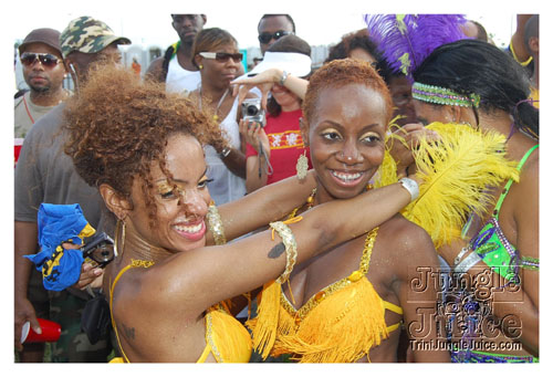 broward_carnival_2008_pt1-226