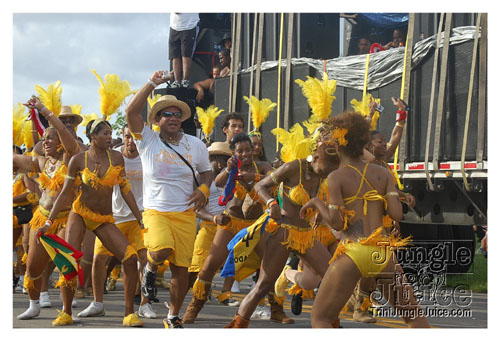 broward_carnival_2008_pt1-231