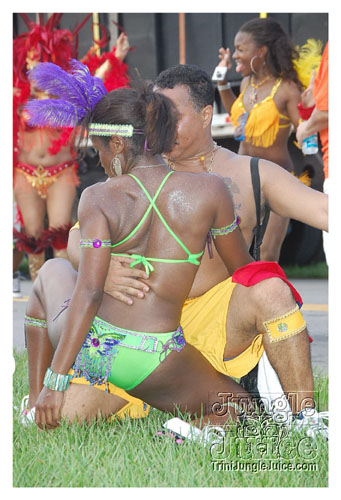 broward_carnival_2008_pt1-242