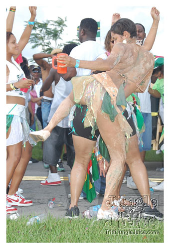 broward_carnival_2008_pt1-271