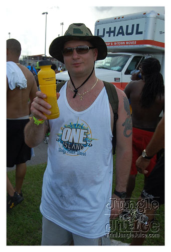 broward_carnival_2008_pt1-276