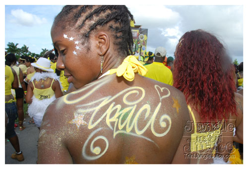 broward_carnival_2008_pt2-088