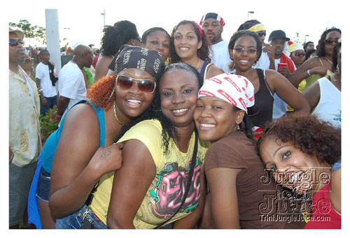 broward_carnival_2008_pt2-135